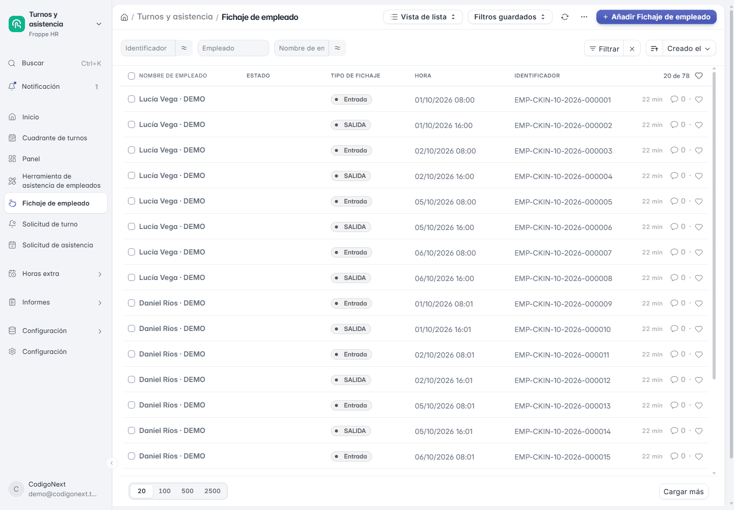 Fichajes de entrada y salida de demostración en ERPNext, el registro horario que vive junto a la ficha de cada empleado