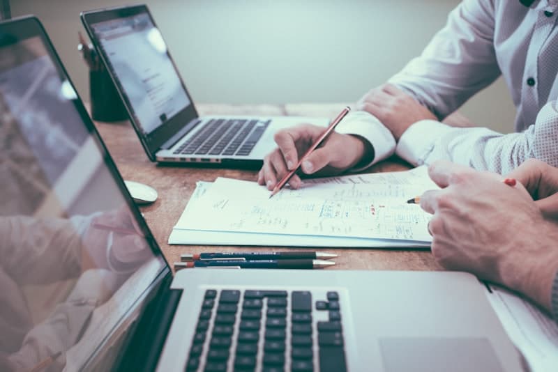 ERPNext para servicios profesionales — sector configurado por CodigoNext